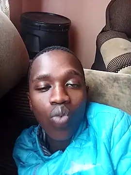 Snapshot of Thenaughtyboy360 chatting on 11-04-25, 12:15 Thenaughtyboy360 online show from 11-04-25, 12:15