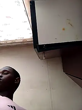 Snapshot of Thenaughtyboy360 chatting on 11-27-25, 11:34 Thenaughtyboy360 online show from 11-27-25, 11:34