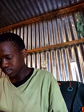 Snapshot of Thenaughtyboy360 chatting on 11-28-25, 07:00 Thenaughtyboy360 online show from 11-28-25, 07:00