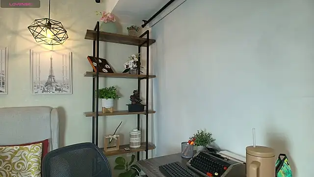  Victoria Collins online show from 03-27-26, 11:43