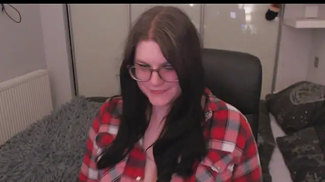 GothSuccubusBabe online show from 02-14-26, 08:38