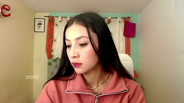 Snapshot of vale_miel chatting on 09-26-25, 06:01 vale miel online show from 09-26-25, 06:01