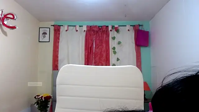 vale miel online show from 11-10-25, 08:52