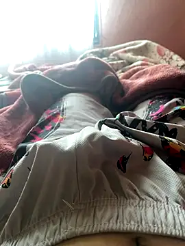 UncoolCaesium online show from 10-20-25, 01:11