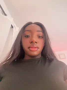 alissradiante1 online show from 04-18-26, 02:26