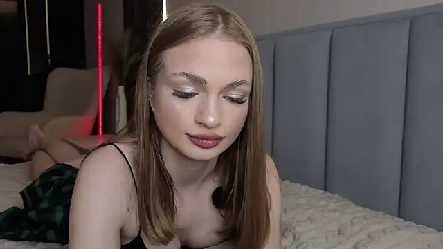Pussyya777 online show from 04-30-26, 11:16