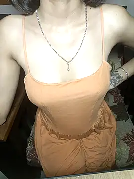 Snapshot of Isha_Sax chatting on 09-15-25, 07:25 Isha Sax online show from 09-15-25, 07:25