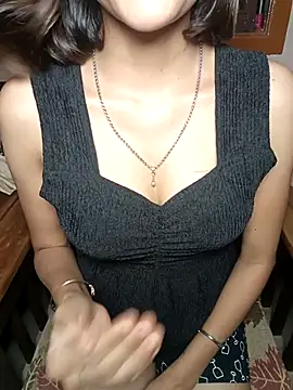 Snapshot of Isha_Sax chatting on 09-16-25, 07:37 Isha Sax online show from 09-16-25, 07:37