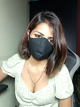 Snapshot of Isha_Sax chatting on 10-02-25, 07:26 Isha Sax online show from 10-02-25, 07:26