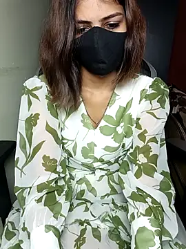 Snapshot of Isha_Sax chatting on 10-04-25, 06:22 Isha Sax online show from 10-04-25, 06:22