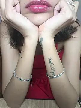 Snapshot of Isha_Sax chatting on 12-14-25, 06:12 Isha Sax online show from 12-14-25, 06:12