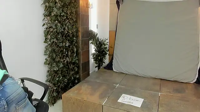 MarcusBlack  online show from 10-01-25, 11:49