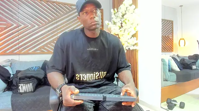 MarcusBlack  online show from 10-11-25, 11:53