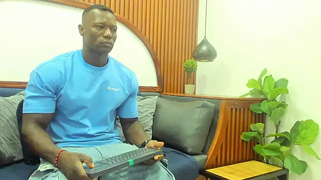 MarcusBlack  online show from 04-17-26, 03:26