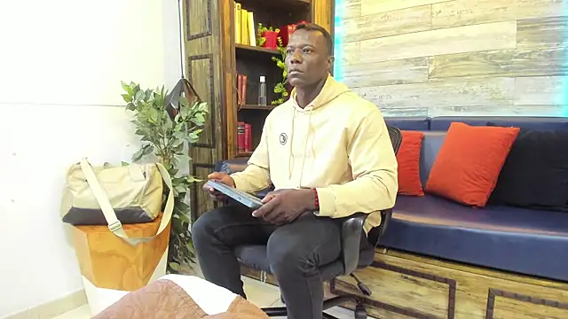 Snapshot of MarcusBlack_ chatting on 05-22-26, 01:28 MarcusBlack online show from 05-22-26, 01:28