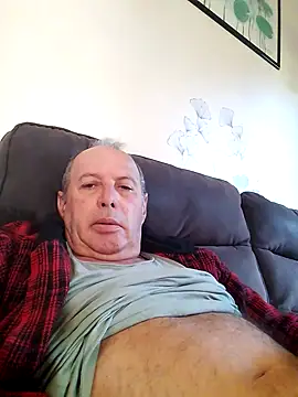 Vince072 online show from 09-15-25, 06:46