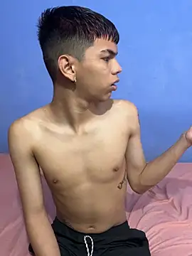 Baby boy14 online show from 07-15-26, 01:22