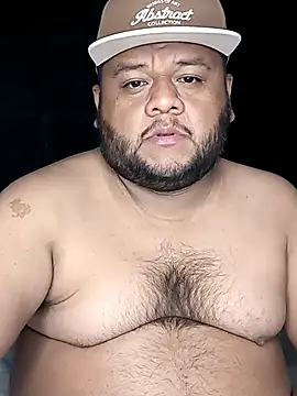 Snapshot of Osogaypardo chatting on 09-23-25, 06:05 Osogaypardo online show from 09-23-25, 06:05