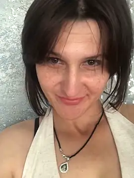 NikaSwan2831 online show from 09-11-25, 12:27