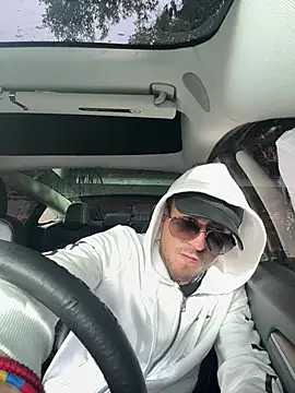 bigthingss69 online show from 06-06-26, 01:27