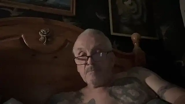 poggles online show from 02-02-26, 08:29