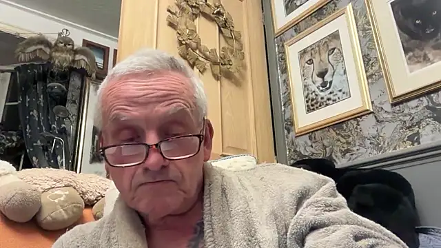 poggles online show from 02-15-26, 08:38