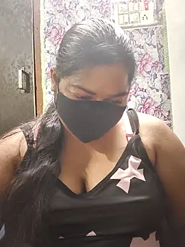 Liyaa 24 online show from 03-11-26, 05:08