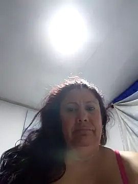Snapshot of EmmaJhomson chatting on 06-24-26, 01:04 EmmaJhomson online show from 06-24-26, 01:04