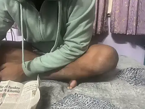 Snapshot of Matt6102 chatting on 11-24-25, 05:56 Matt6102 online show from 11-24-25, 05:56