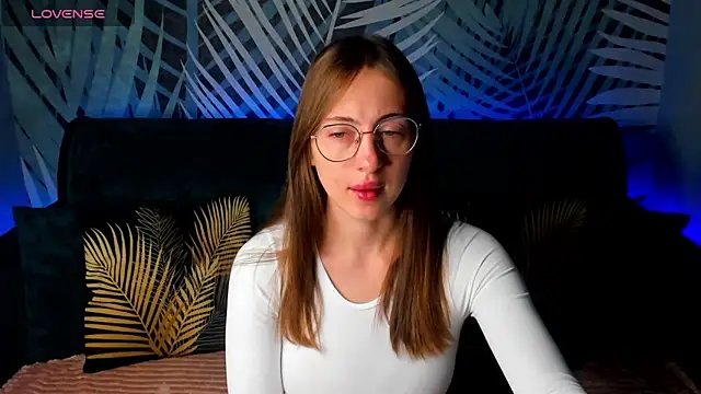 ChristyCrayme online show from 09-08-25, 10:09