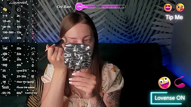 ChristyCrayme online show from 07-17-26, 10:03