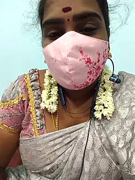 Snapshot of Tamil_riyalini12 chatting on 09-23-25, 05:27 Tamil riyalini12 online show from 09-23-25, 05:27