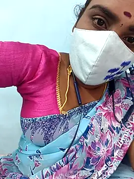 Snapshot of Tamil_riyalini12 chatting on 10-25-25, 11:29 Tamil riyalini12 online show from 10-25-25, 11:29