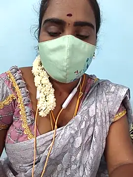 Snapshot of Tamil_riyalini12 chatting on 10-31-25, 07:48 Tamil riyalini12 online show from 10-31-25, 07:48