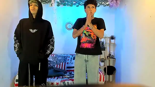 Snapshot of Bastian_boyshot77 chatting on 11-06-25, 02:18 Bastian boyshot77 online show from 11-06-25, 02:18