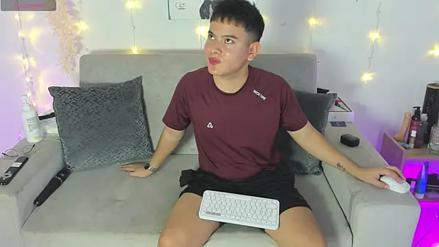 Young Ben online show from 06-04-26, 01:50