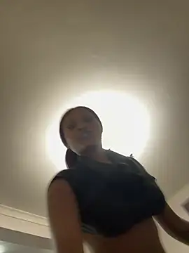 Lil-shawrie online show from 02-03-26, 04:01