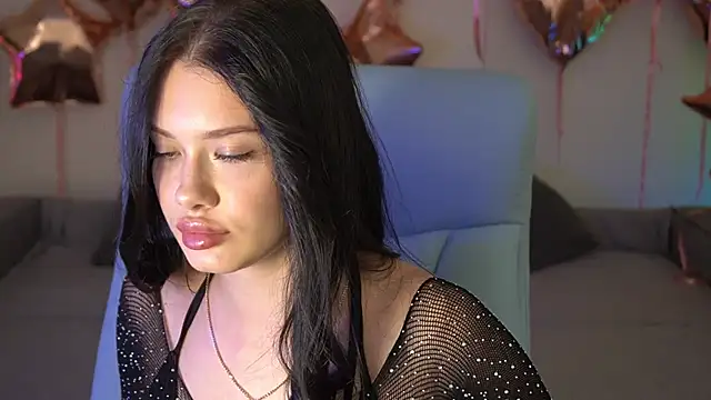 ReginaWine online show from 09-19-25, 03:45