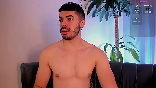 AxelThompson  online show from 12-21-25, 11:50