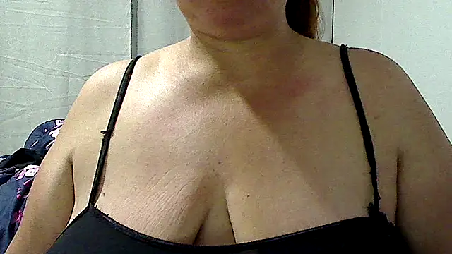 luciana69hot online show from 03-26-26, 11:32