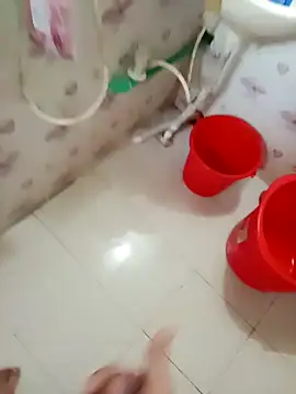 Snapshot of zim200 chatting on 10-10-25, 08:46 zim200 online show from 10-10-25, 08:46