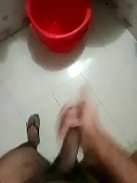 Snapshot of zim200 chatting on 11-23-25, 11:59 zim200 online show from 11-23-25, 11:59