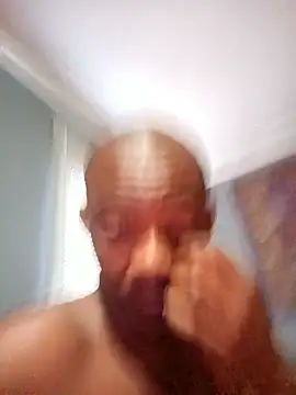 Snapshot of delacream1 chatting on 01-13-26, 03:45 delacream1 online show from 01-13-26, 03:45