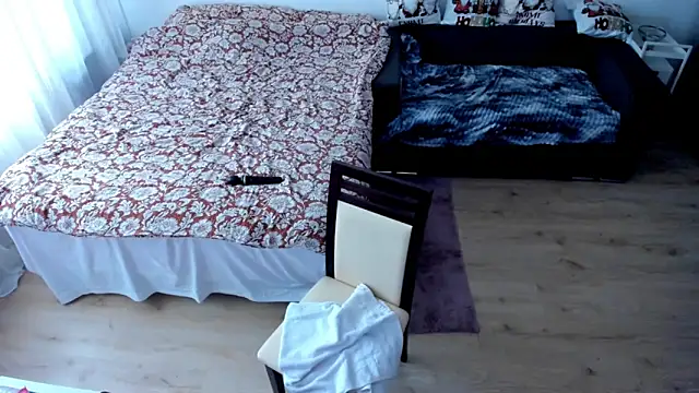 Squirt Kimm online show from 12-21-25, 10:00