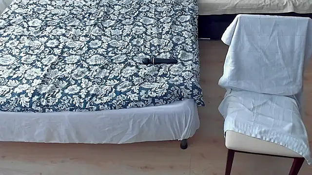 Squirt Kimm online show from 03-10-26, 11:37