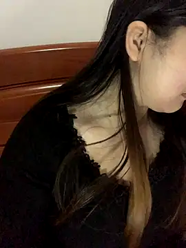 xialuo25 online show from 11-19-25, 07:19