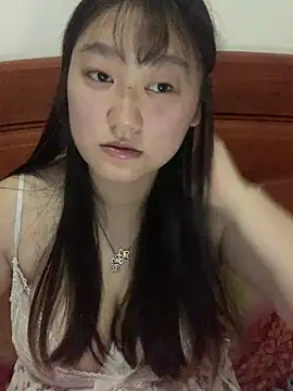 xialuo25 online show from 04-24-26, 04:20