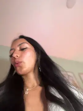 Snapshot of im-isabella chatting on 04-30-26, 04:57 im-isabella online show from 04-30-26, 04:57