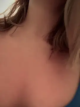 sara calderon online show from 12-18-25, 01:28