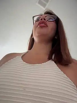 sara calderon online show from 03-18-26, 01:58